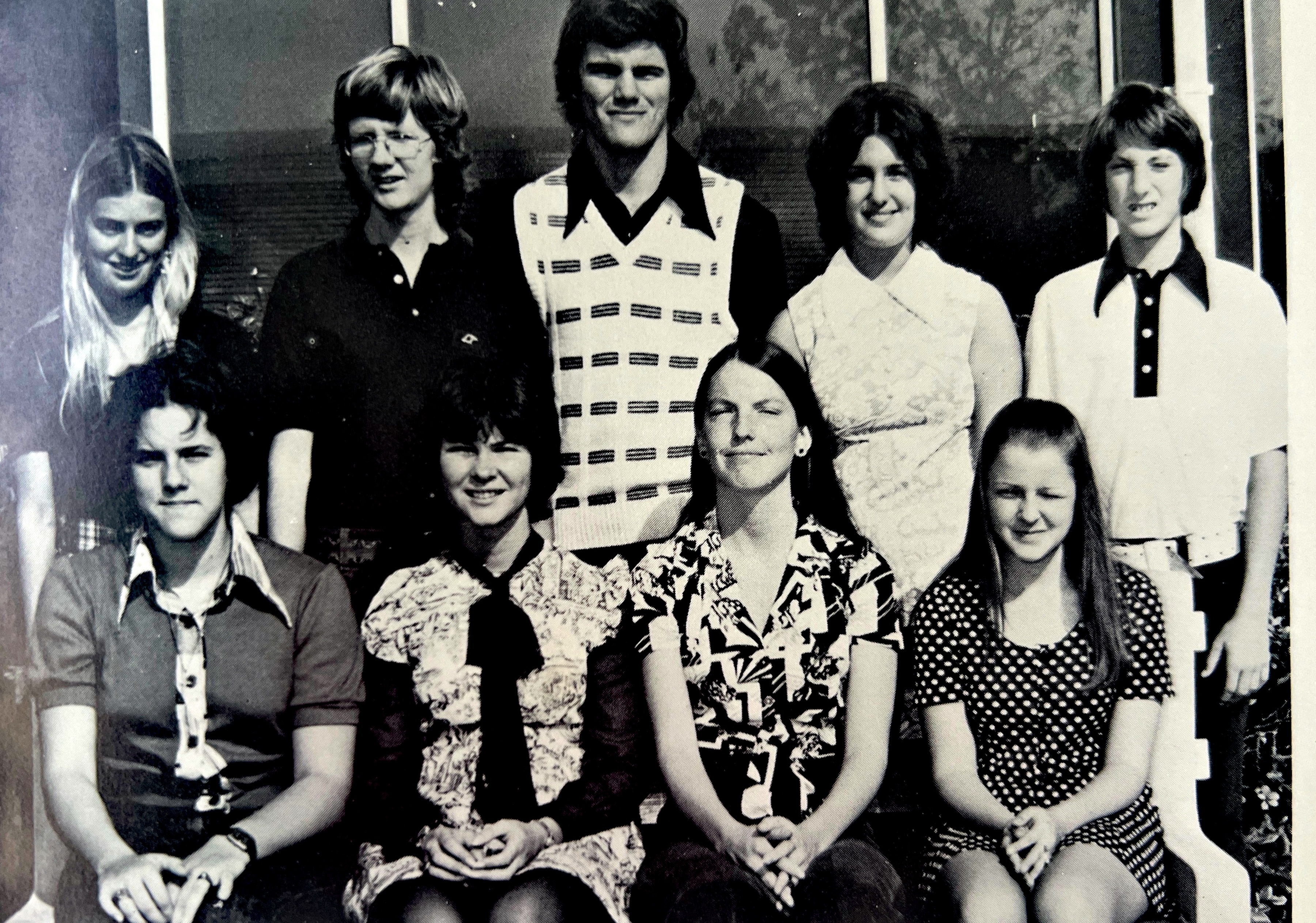 DCT: (l-r) 1st row: Casey Atkinson (treasurer), Mary Alice Davis (editor), Cindy Maurer (co-editor), Deedie Harrington; 2nd row: Louann Steckla, Lynne Ettlinger, Mark Mindykowski, Leslie Clurfield, Mike Chandler